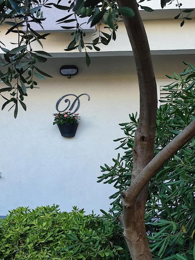 Divna Apartment *